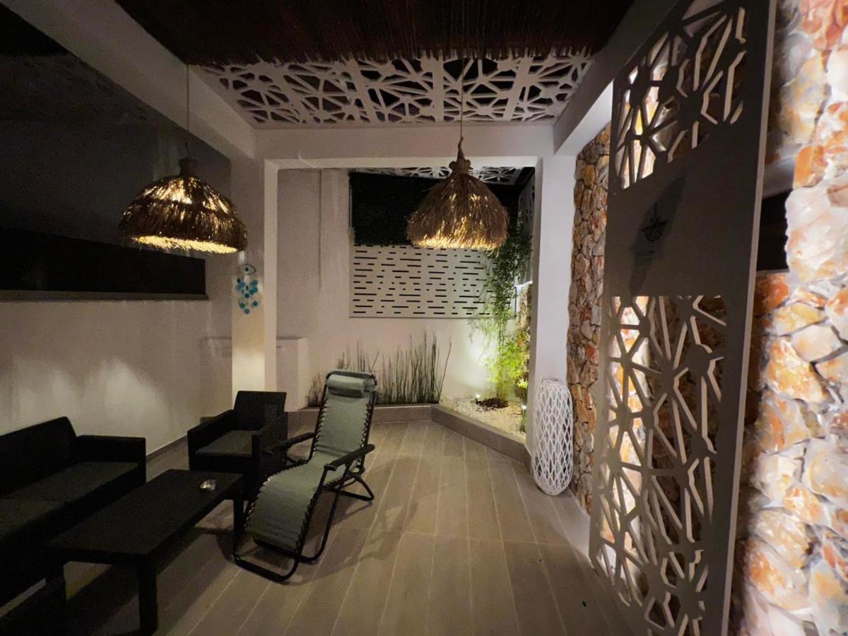 City Compass Luxury Suites Rhodes City Екстер'єр фото