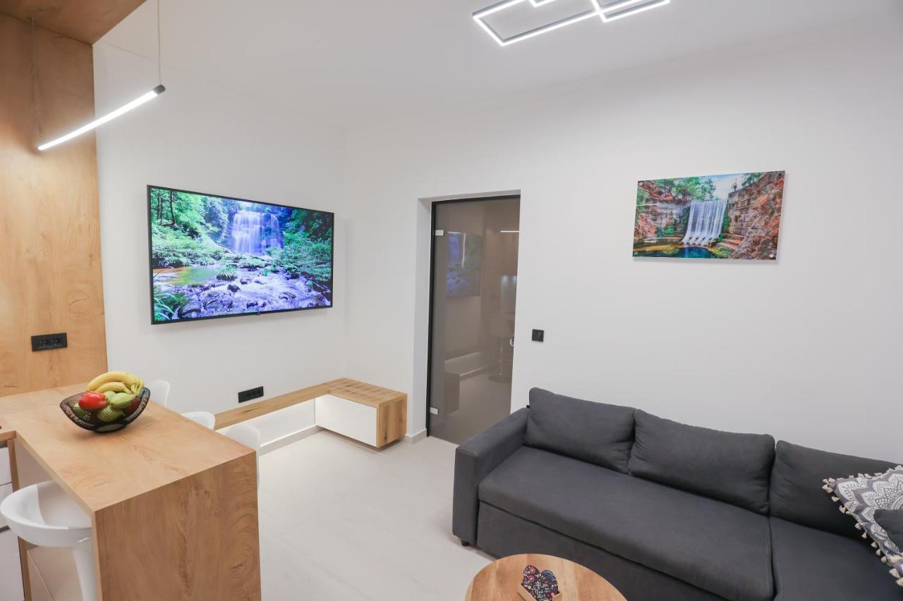 City Compass Luxury Suites Rhodes City Екстер'єр фото